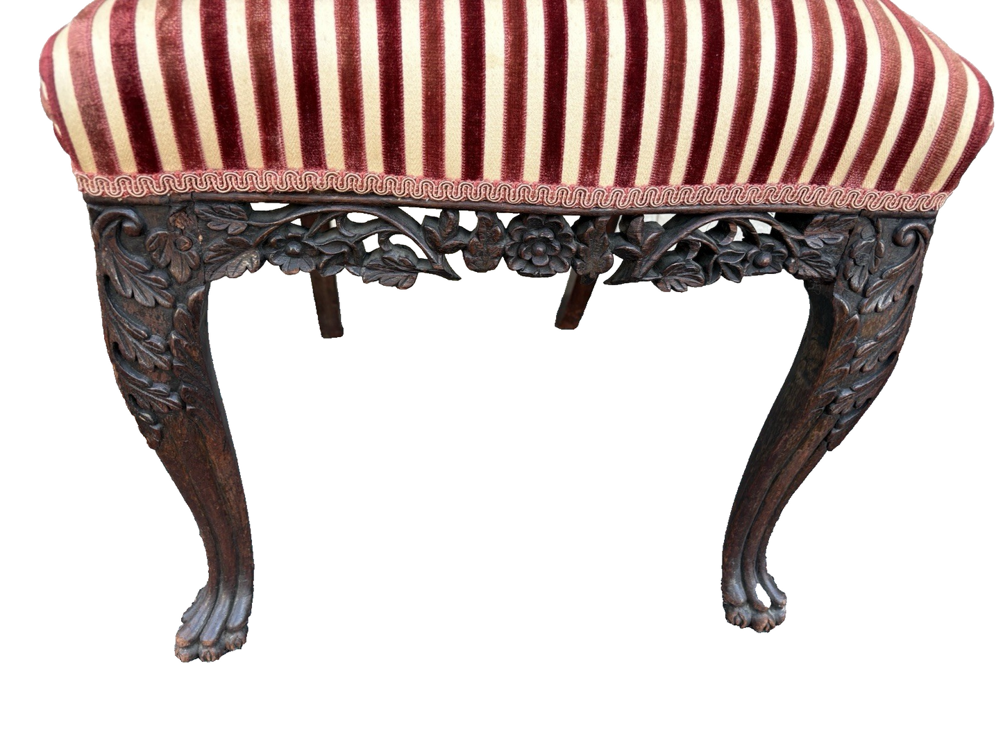 66939   ANTIQUE Oriental Hand carved Side Chair
