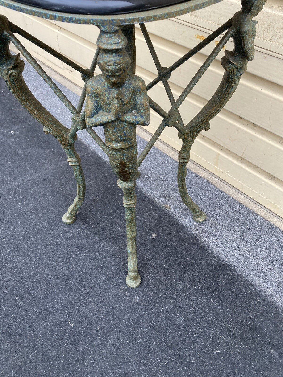 66046 Oriental Figural Metal Table Stand with Marble Top