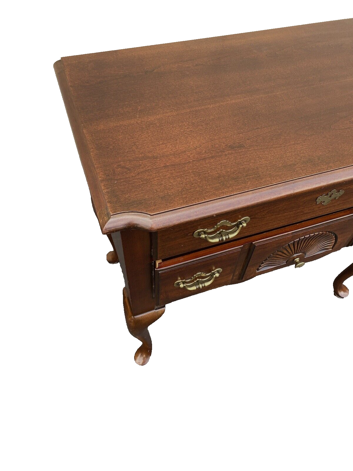 64544 Thomasville Collectors Cherry Queen Anne Low Boy