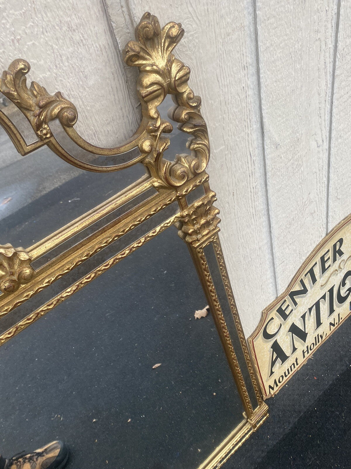 65223  FRIEDMAN BROTHERS Decorator Mirror