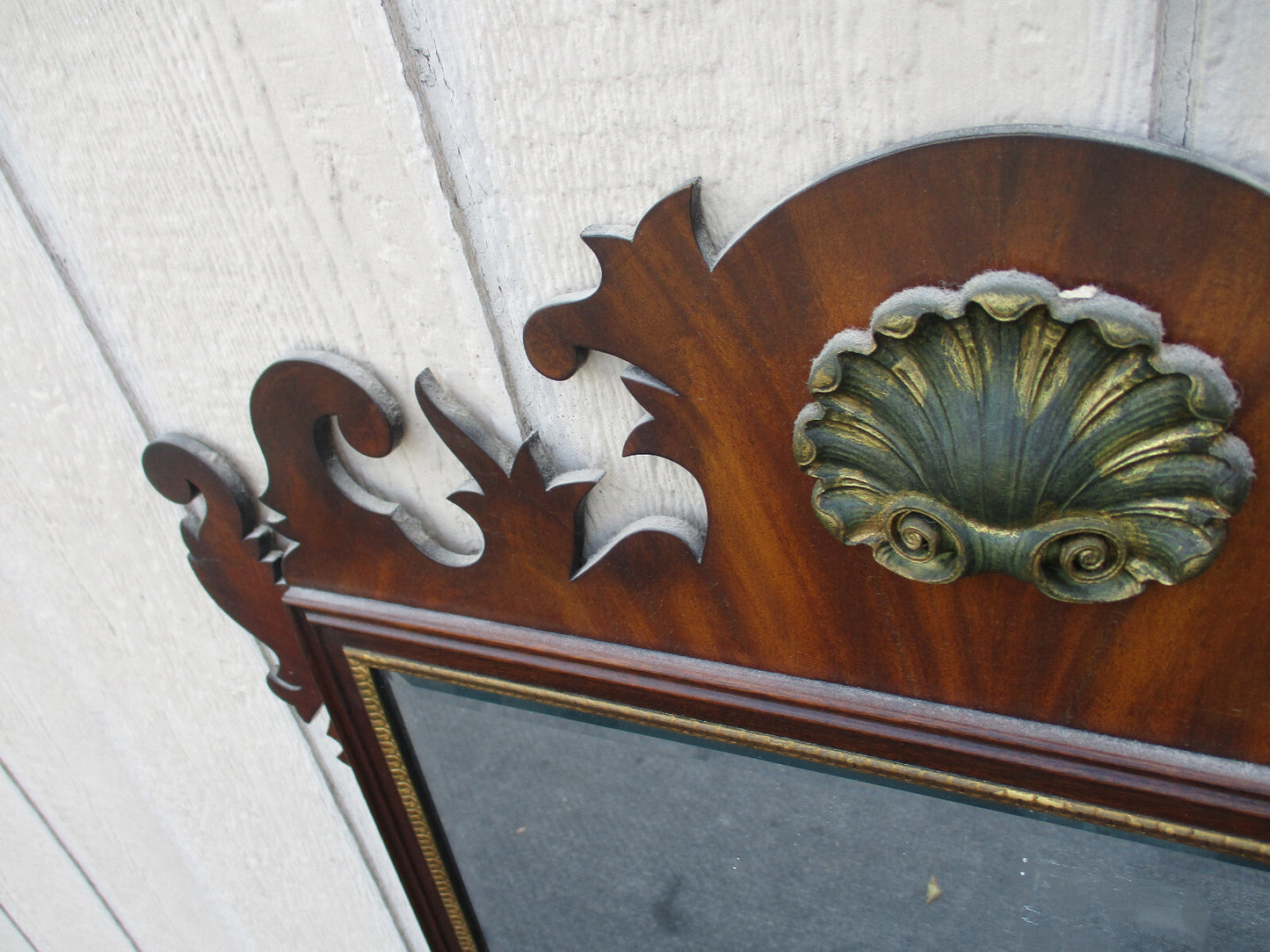 63573 HENKEL HARRIS Chippendale Burled Mahogany Mirror