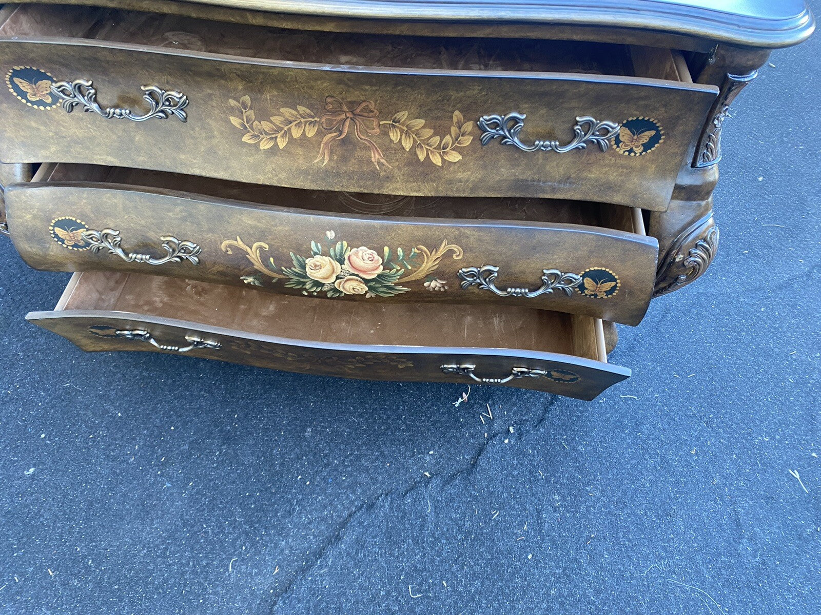66320    Decorator Coaster Stenciled Dresser Chest Server Cabinet