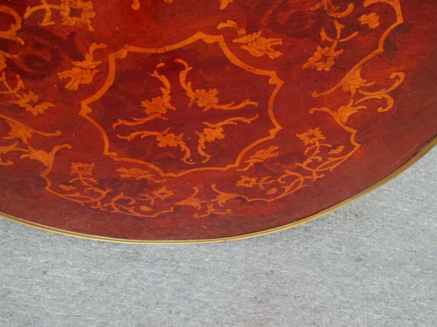 62616 Neoclassical Inlaid and Bronze Lamp Table Stand