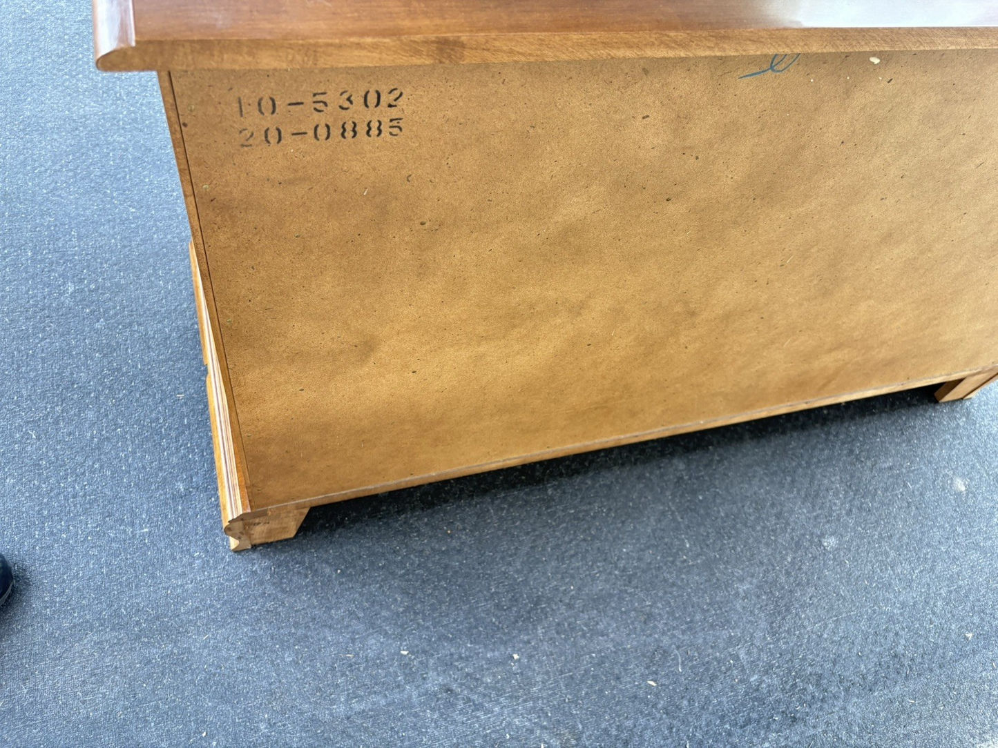 66811  ETHAN ALLEN Maple 7 Drawer  Dresser Chest
