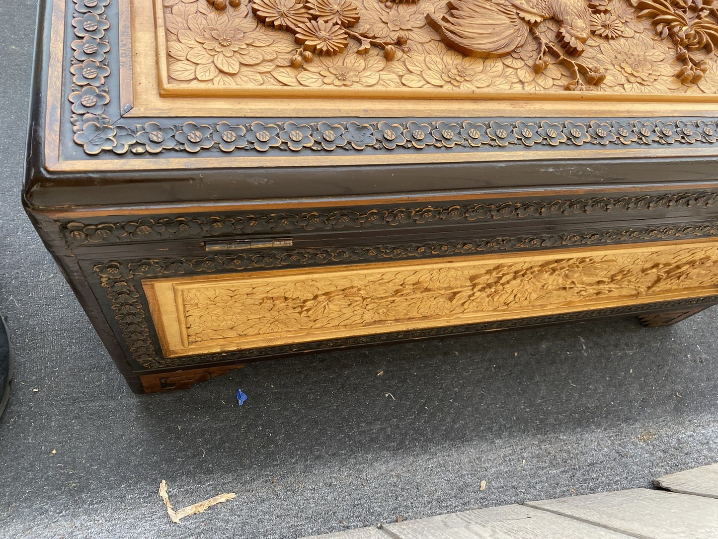 66158    Oriental Blanket Chest Storage Cabinet