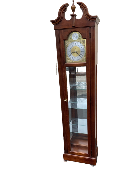 66472 HOWARD MILLER Mahogany Curio China Cabinet Clock
