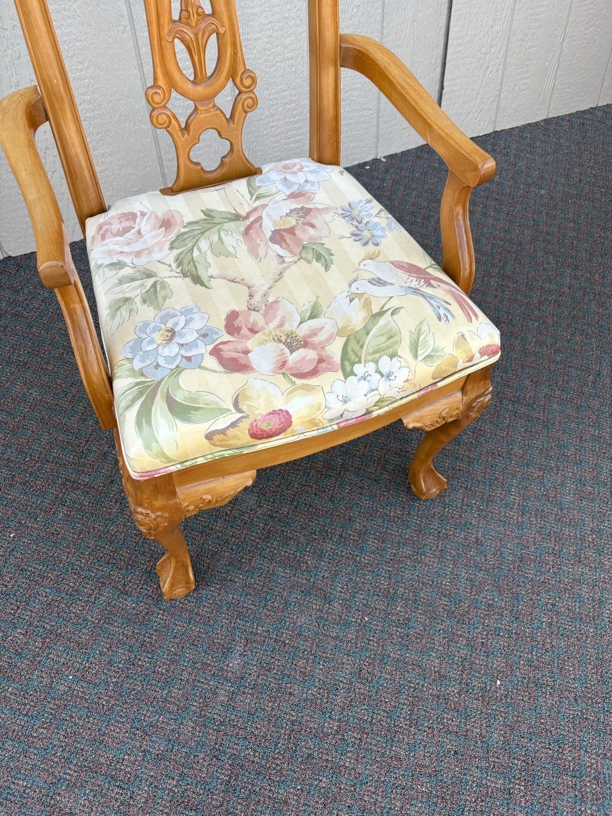 66990   Oriental Dining Table with 6 Chair s Chairs FEFCO Furniture