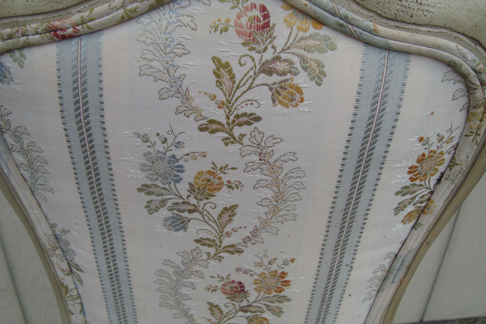 60853  Set 4 Romantic Shabby Dining Chairs