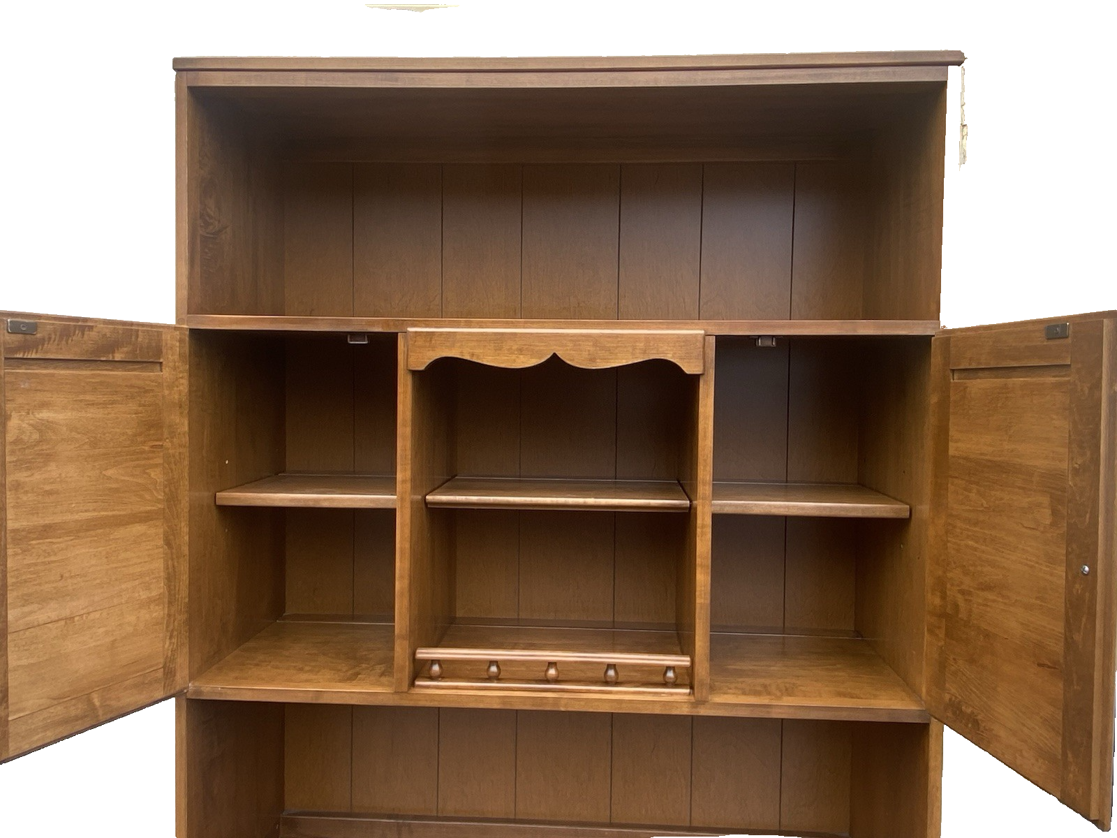 66554 Ethan Allen Maple  Cabinet with Bookcase Top