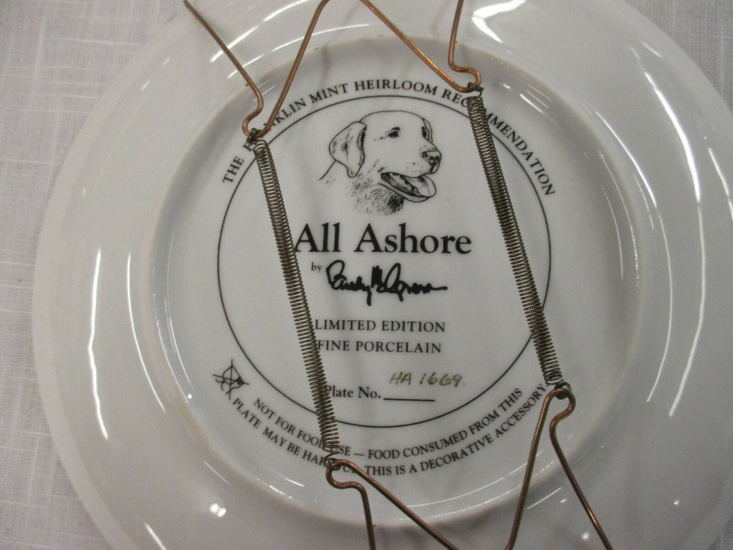 ES Set of 5 FRANKLIN MINT  Dog Porcelain Plates  8" diameter