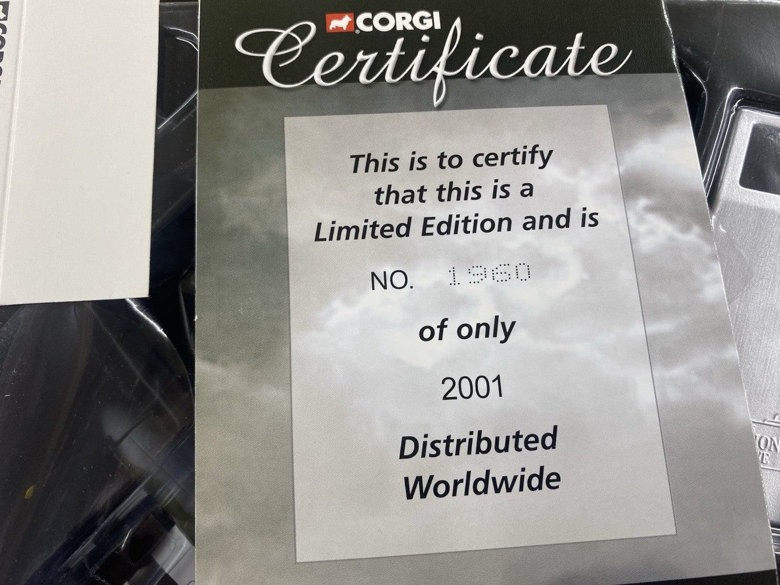 ES  211:  Corgi Aviation Archive AA32816 DH Mosquito BXX No 627 Squadron RAF