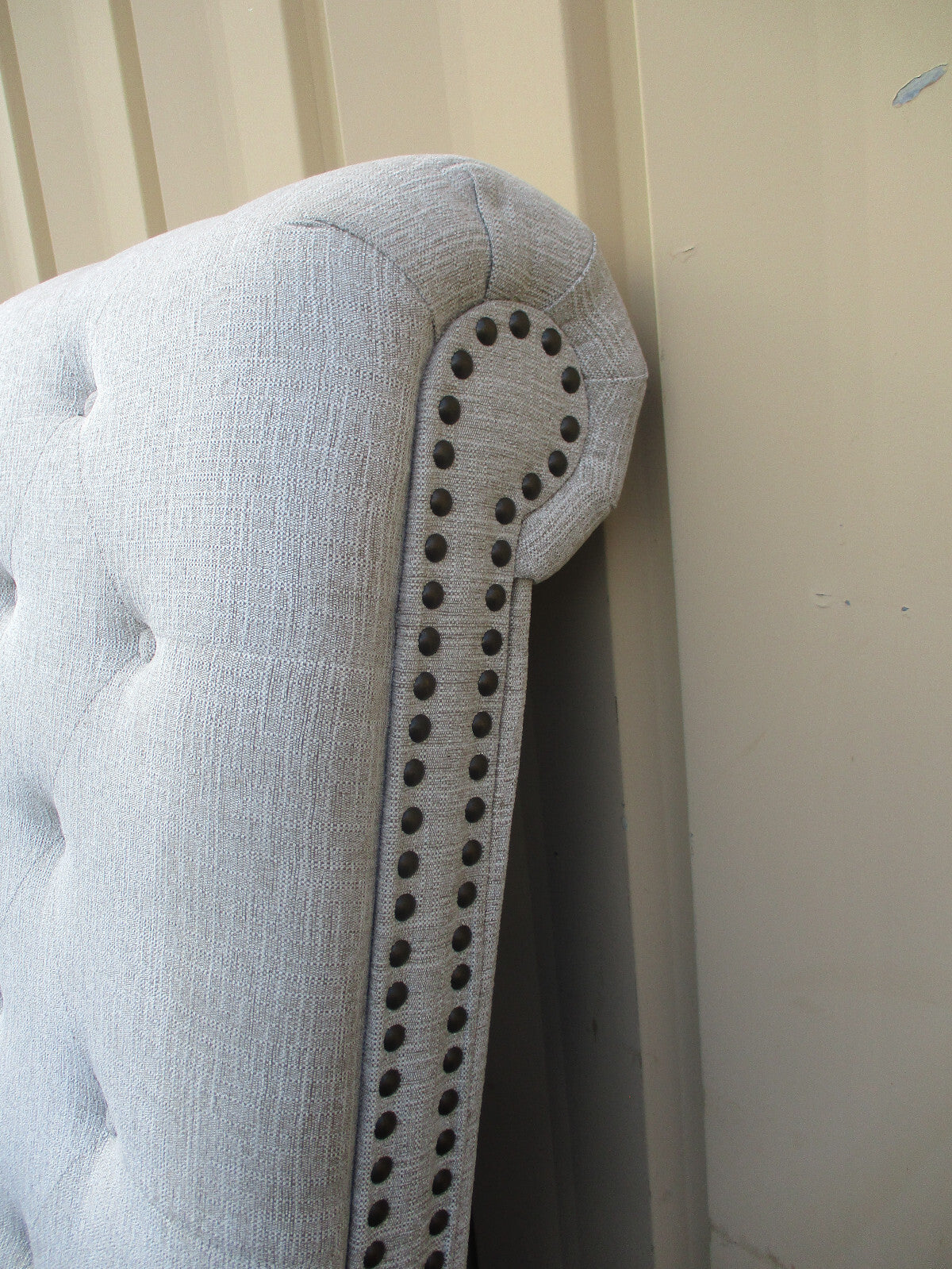 64377 QUEEN Size Modern Headboard Bed