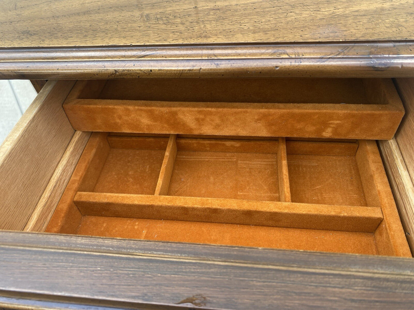 65711 DREXEL TALAVERA Lingerie Chest Dresser with felt lined top drawer