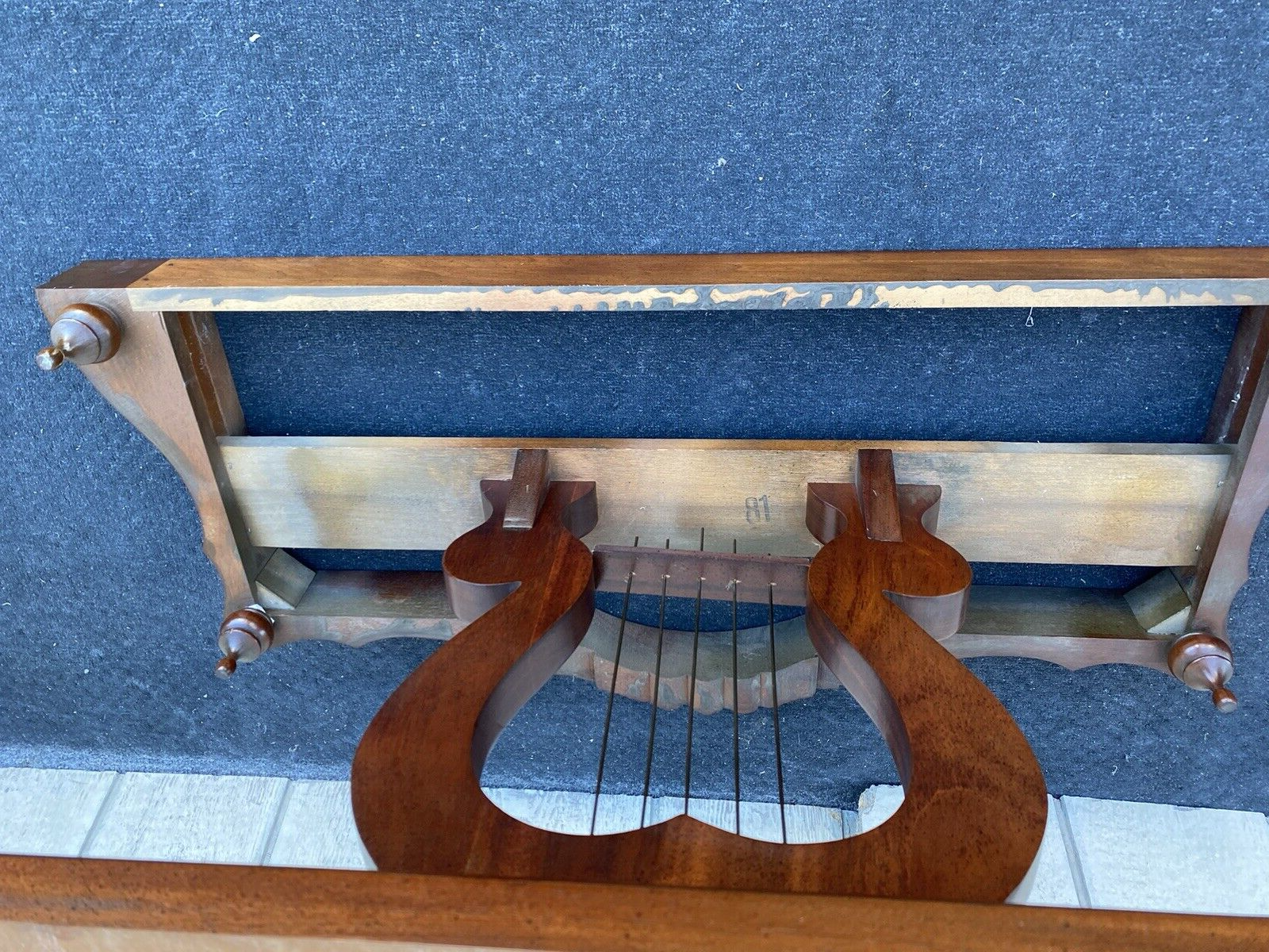 66048 + 66049   PAIR    of  Kimball ?? Marble top Console Table Stand s