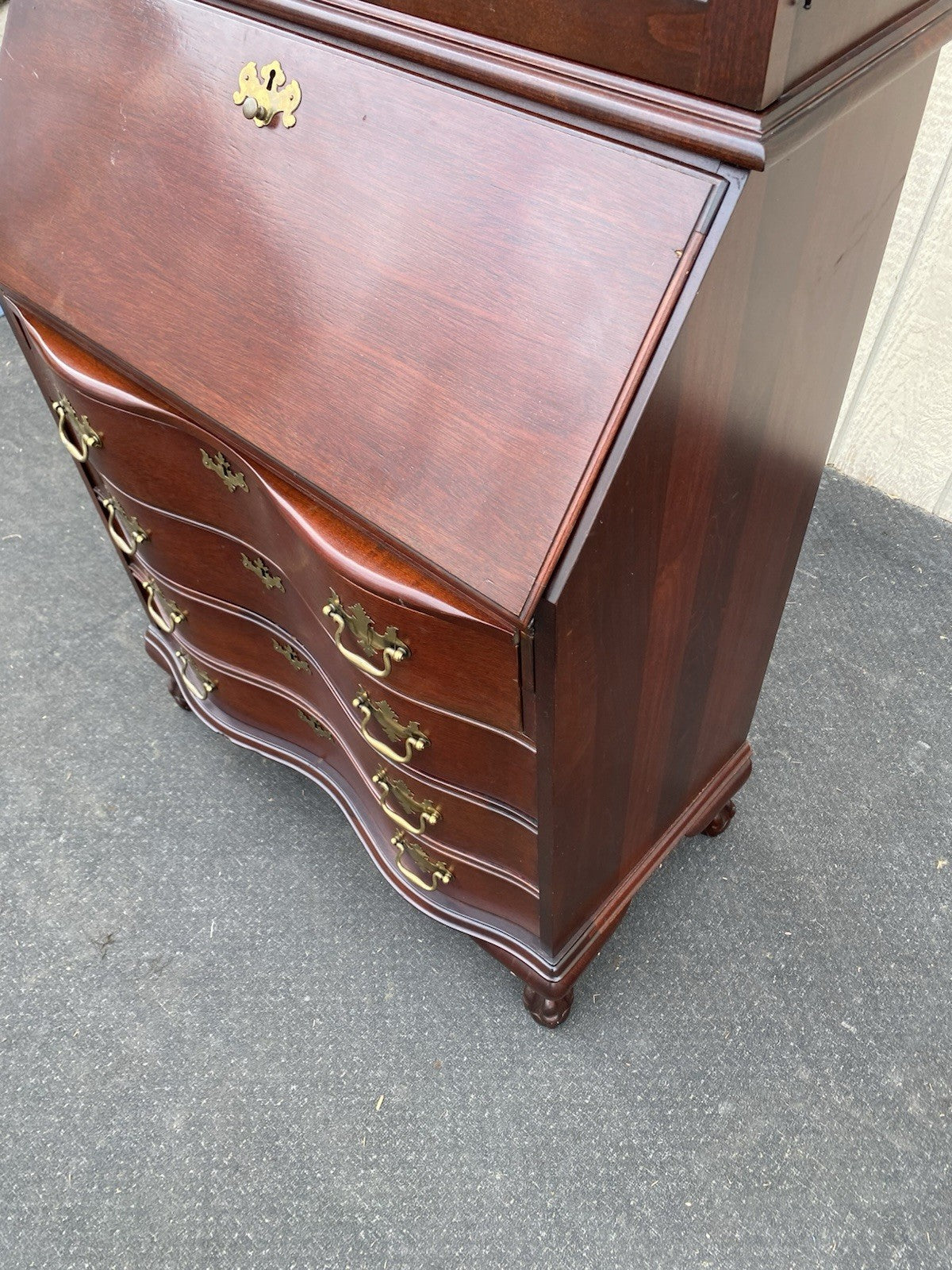 66491 JASPER Furniture Bubble Glass Secretary Desk w/ Bookcase Top