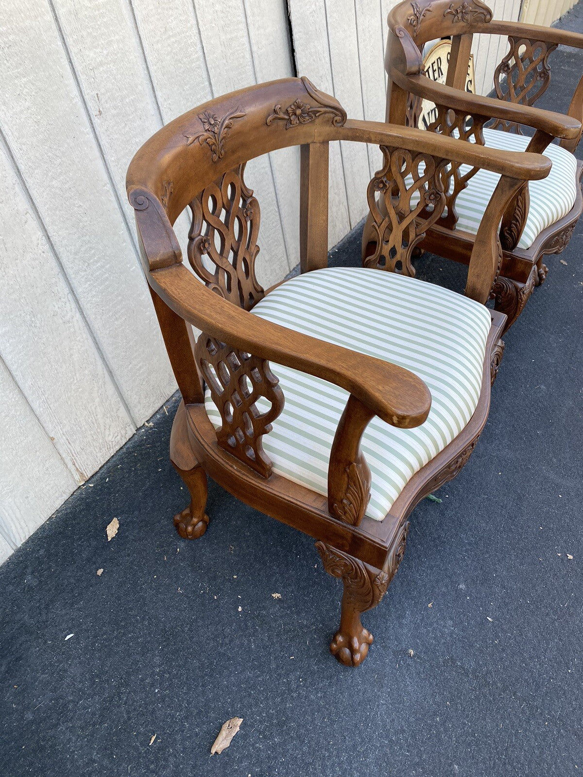 65492 +  65504 :   Pair Solid Mahogany Hand Carved Armchairs Chair s