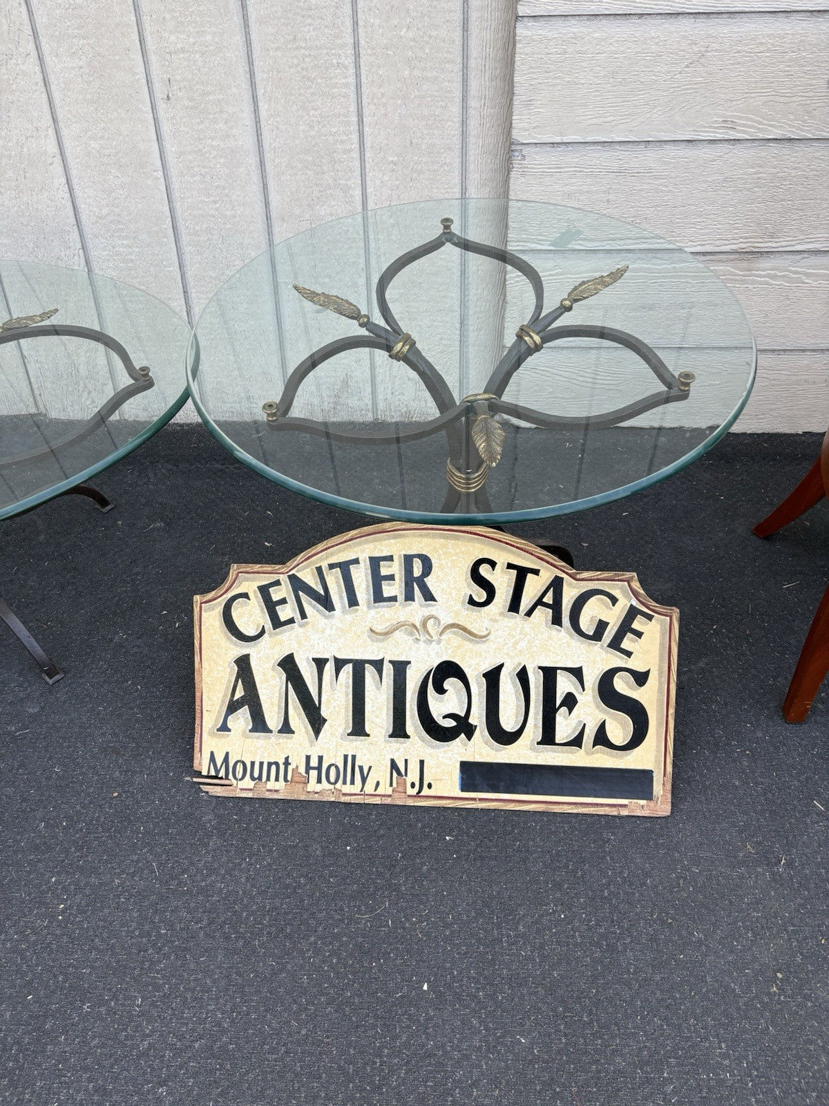 66755   Modern QUALITY Glass and Iron Accent Table Stand