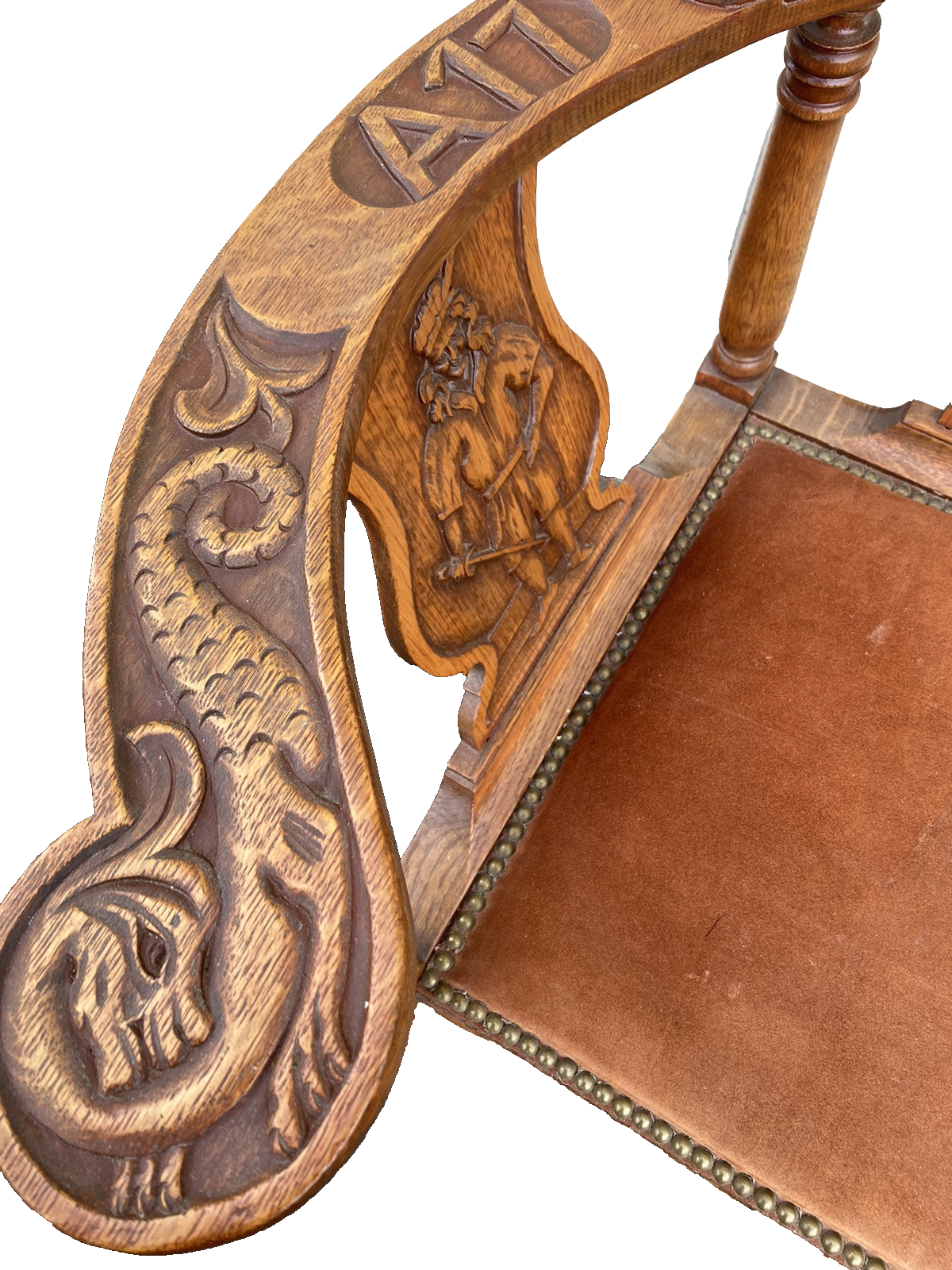 66381 Custom Made Hand Carved Oak Corner Chair