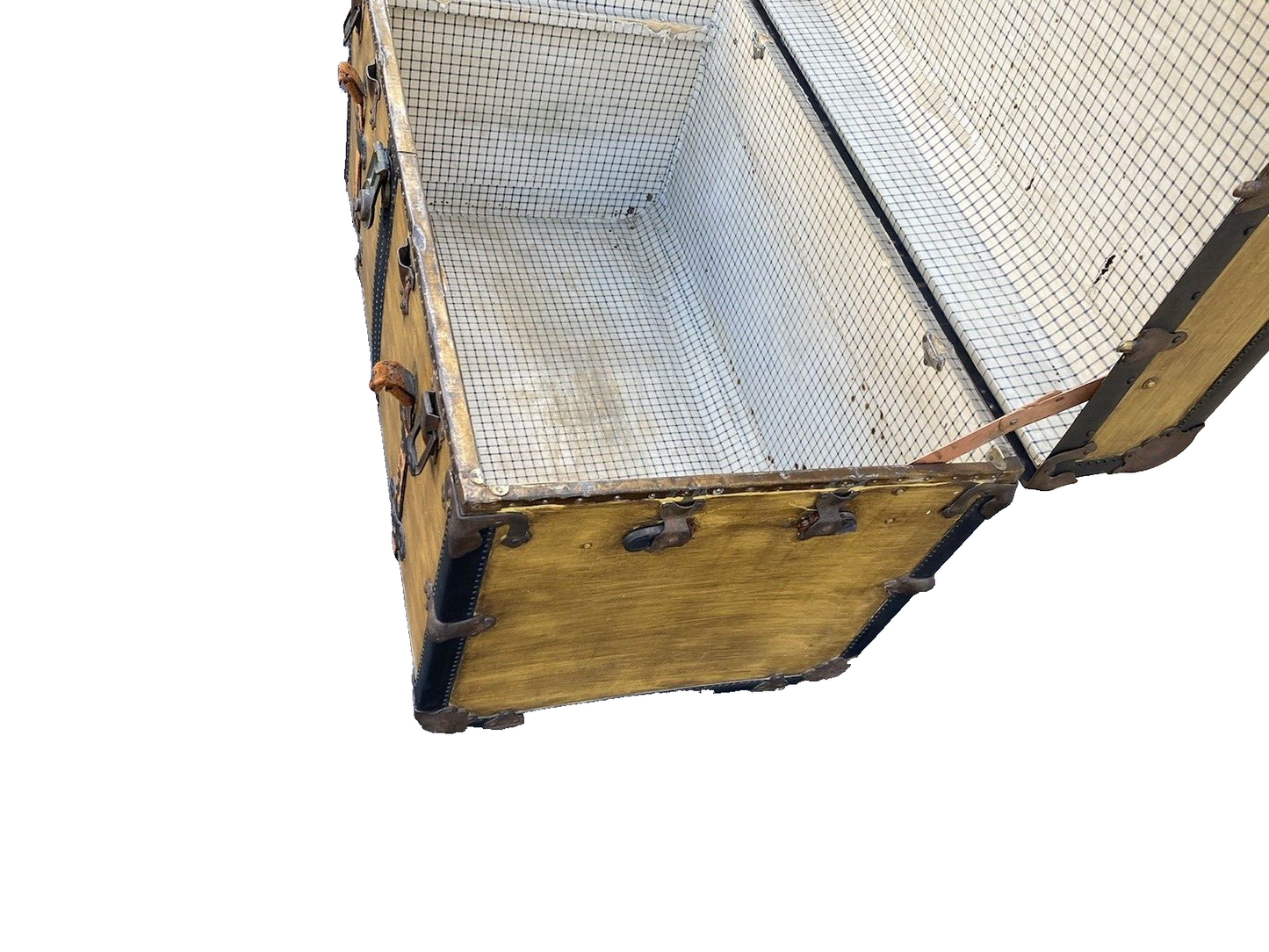 65593     Large Vintage Storage Blanket Hope Chest Trunk