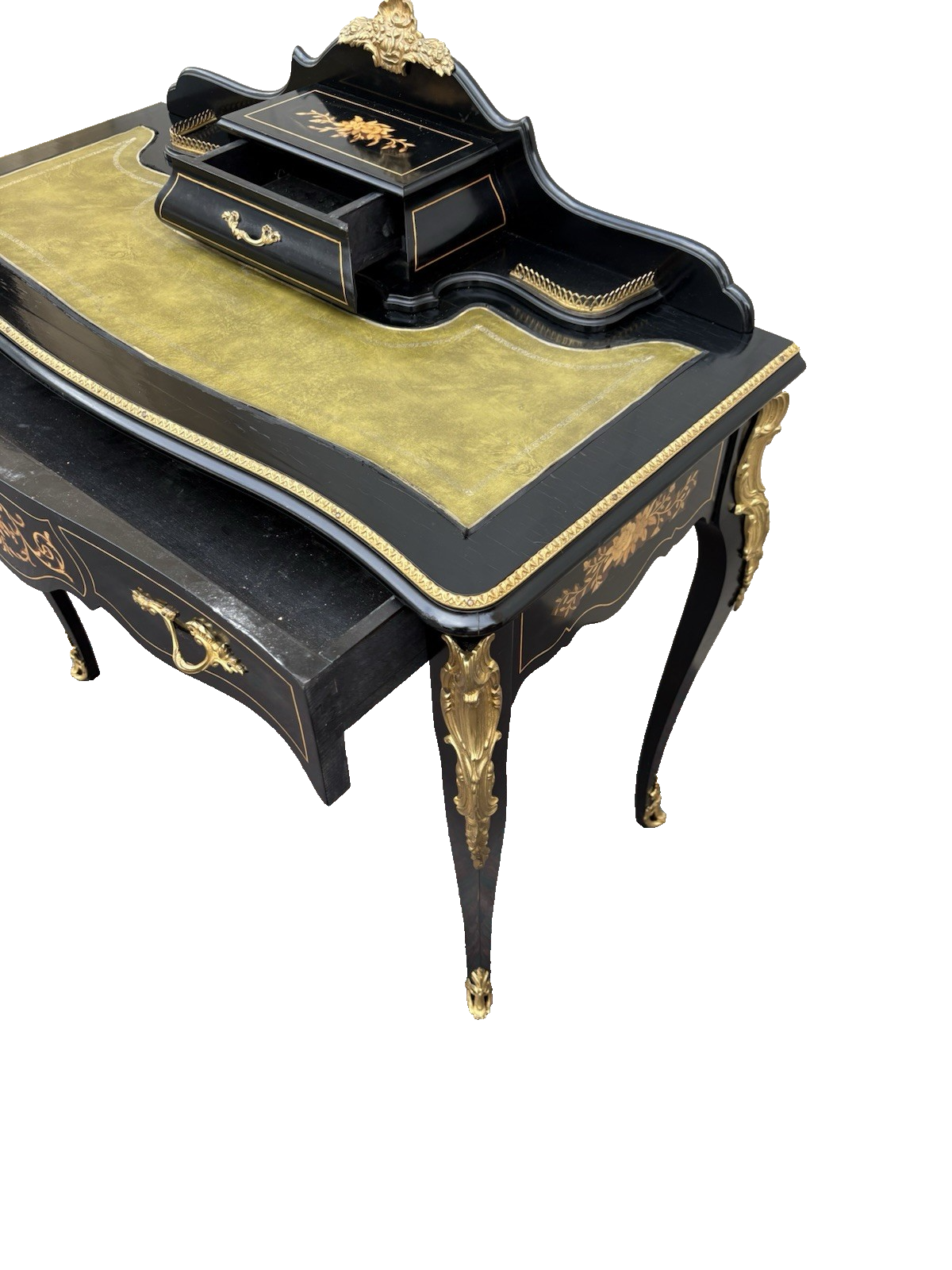 67143 Louis XV Desk with Bronze Ormalu