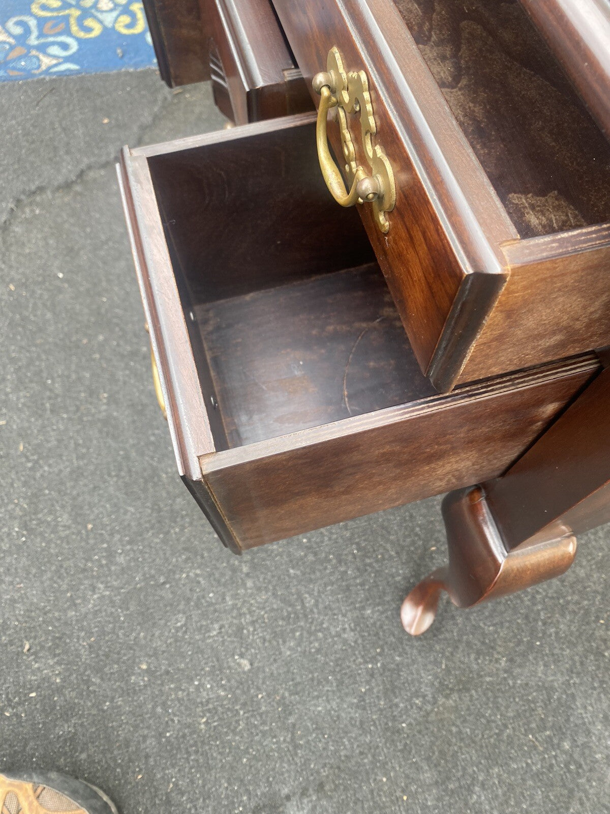 65740 Mahogany Queen Anne Low Boy Dresser Chest