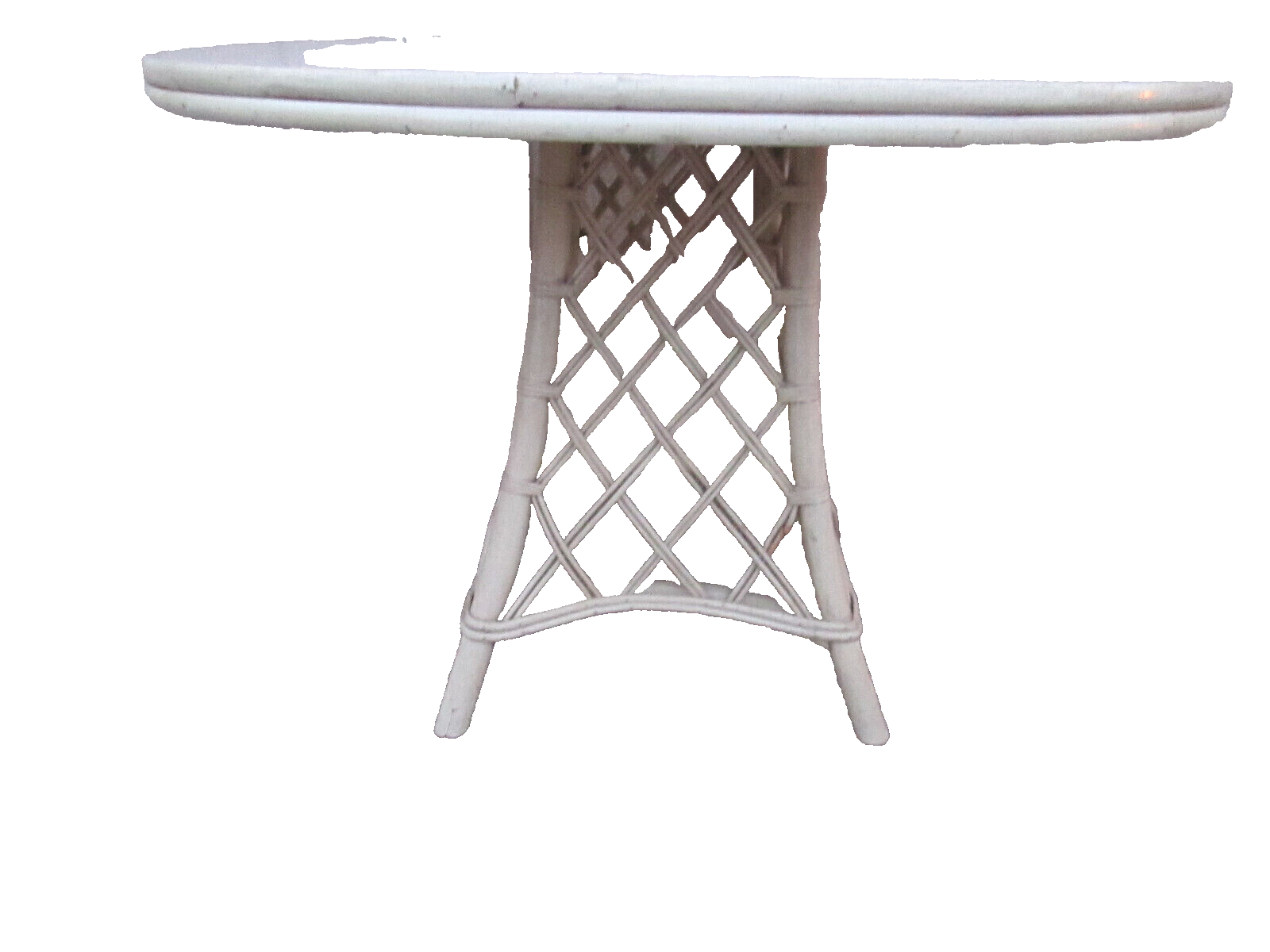 55219   Wicker Rattan Dining Kitchen Foyer Garden Table    42" Round Top 