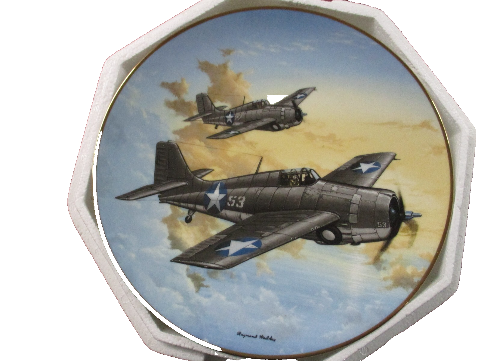 ES 03:      8 1/4"   3  Porcelaine Plates  Hamilton Collection Raymond Waddey