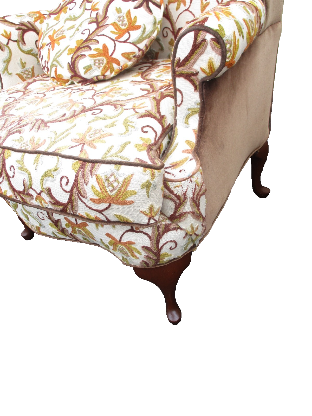 64184   Pair HICKORY  Furniture Crewel Embroidered Queen Anne Wing Chair s