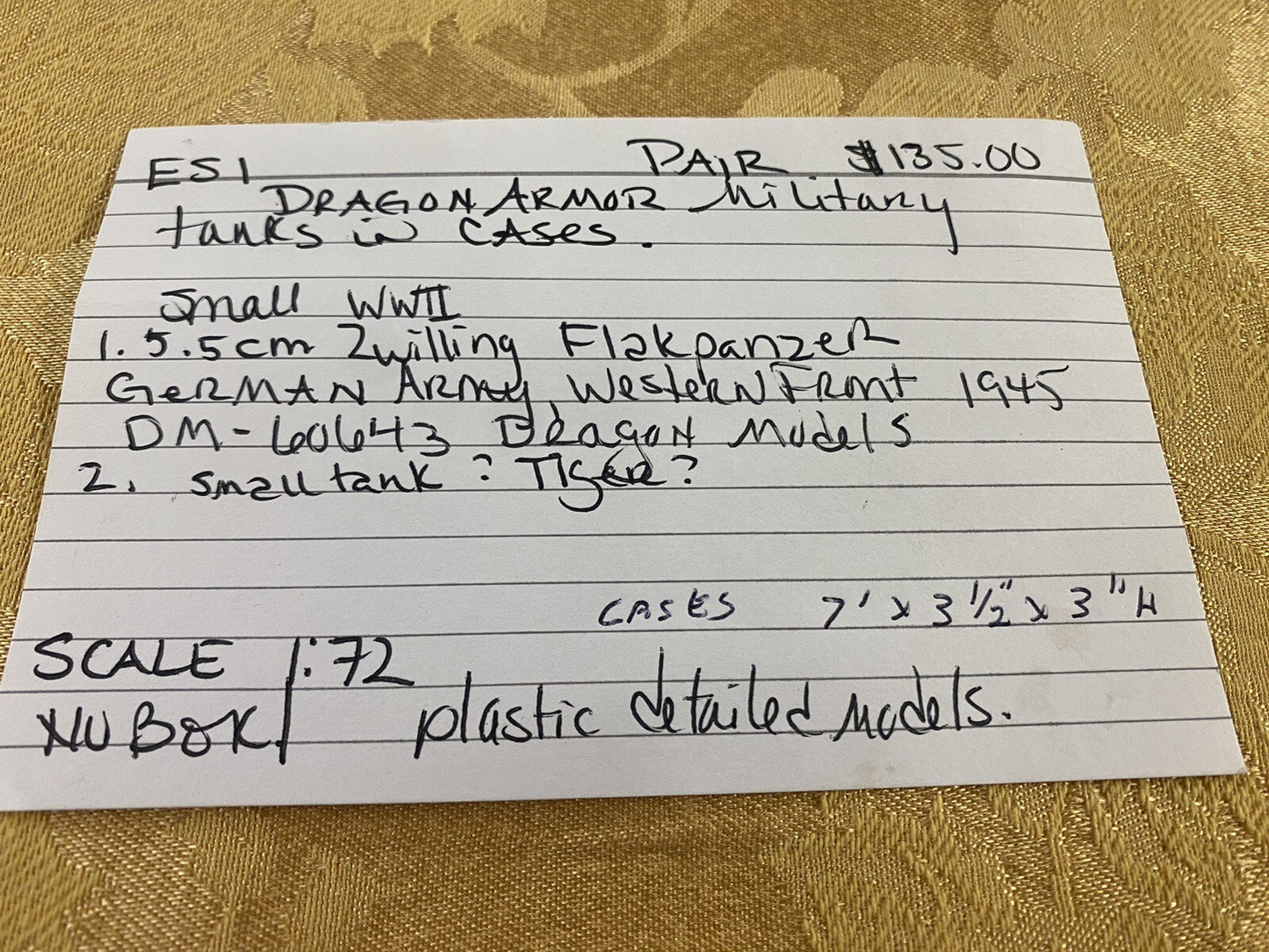 ES 1:   2 Dragon Armor Military Tanks in Case Western Front 1945