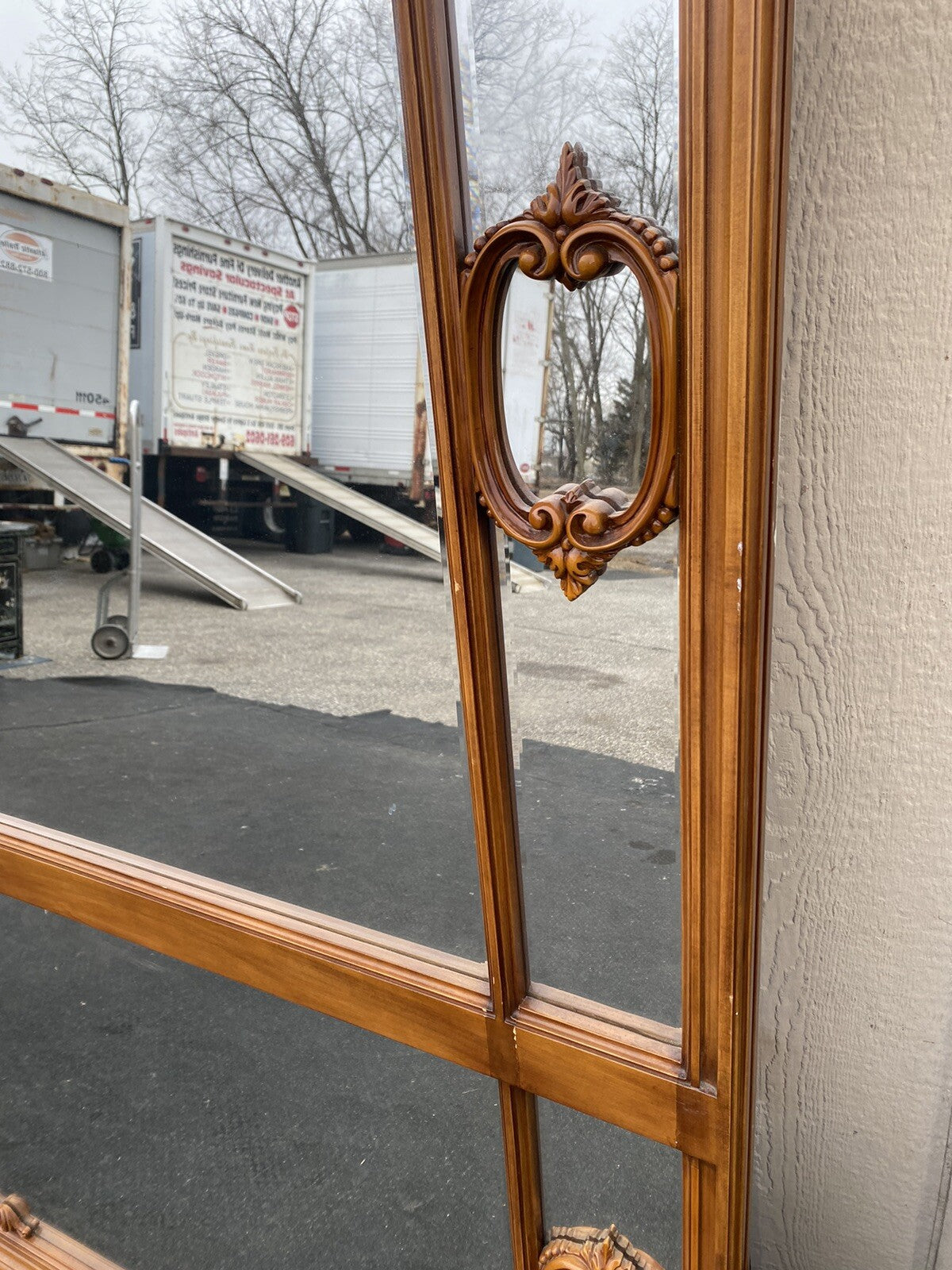 66238 Large Decorator RIO Furniture Fancy Mirror with Cherub s