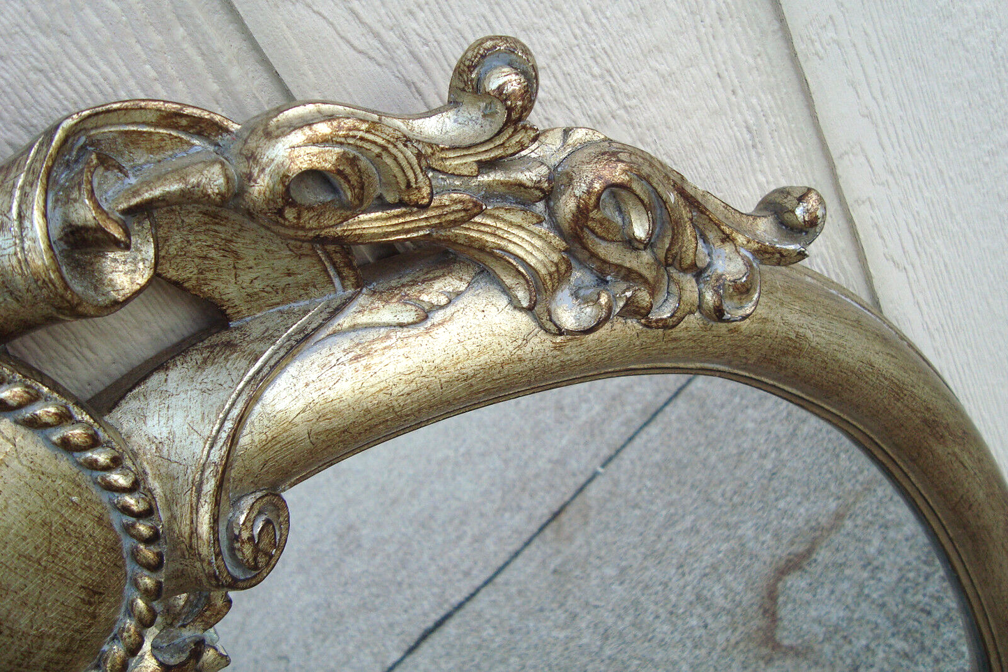 59284 Oval  Decorator Mirror in Fancy Picture Frame