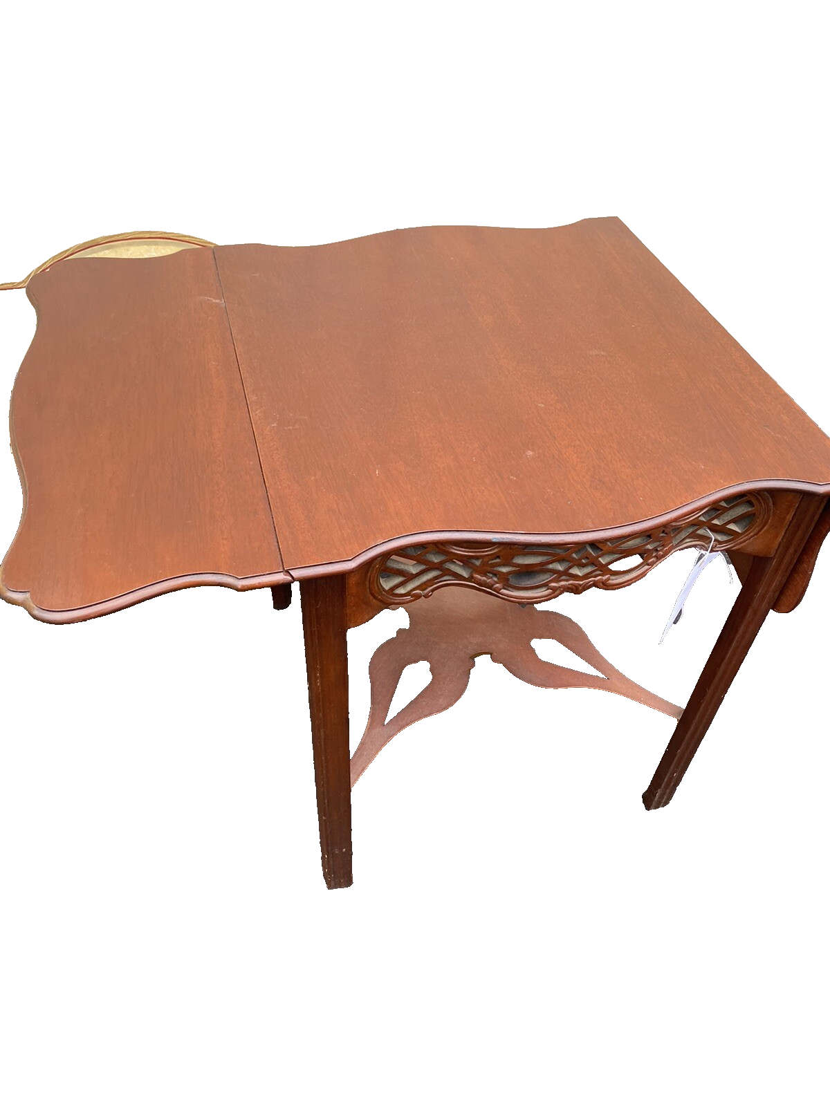 66068   BAKER Historic Charleston  Mahogany Dropleaf Lamp  Table