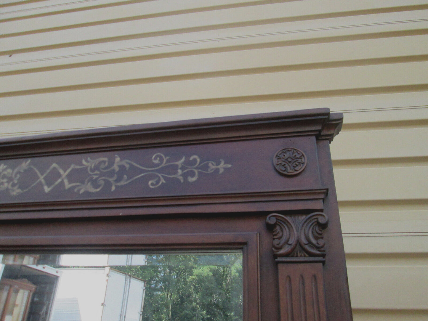 57287 LEXINGTON WAVERLY LARGE SIDEBOARD SERVER CABINET DRESSER W/ MIRROR