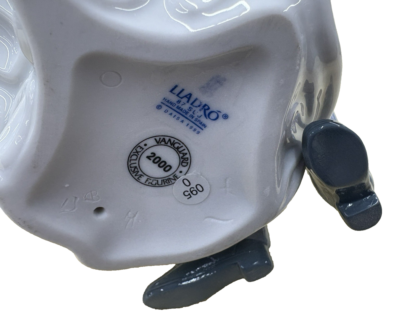 COL 01:    LLADRO Porcelaine Figure Figurine