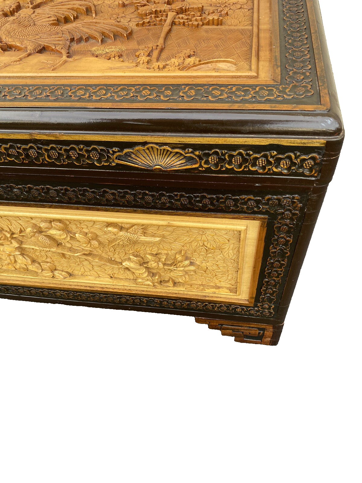 66158    Oriental Blanket Chest Storage Cabinet