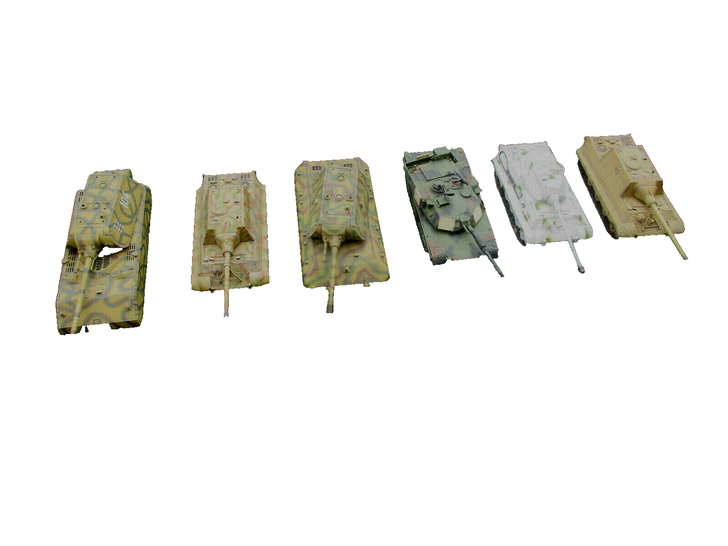 ES52 Dragon Armor Models WWII Collectible Model Grouping of 6 Military Tanks