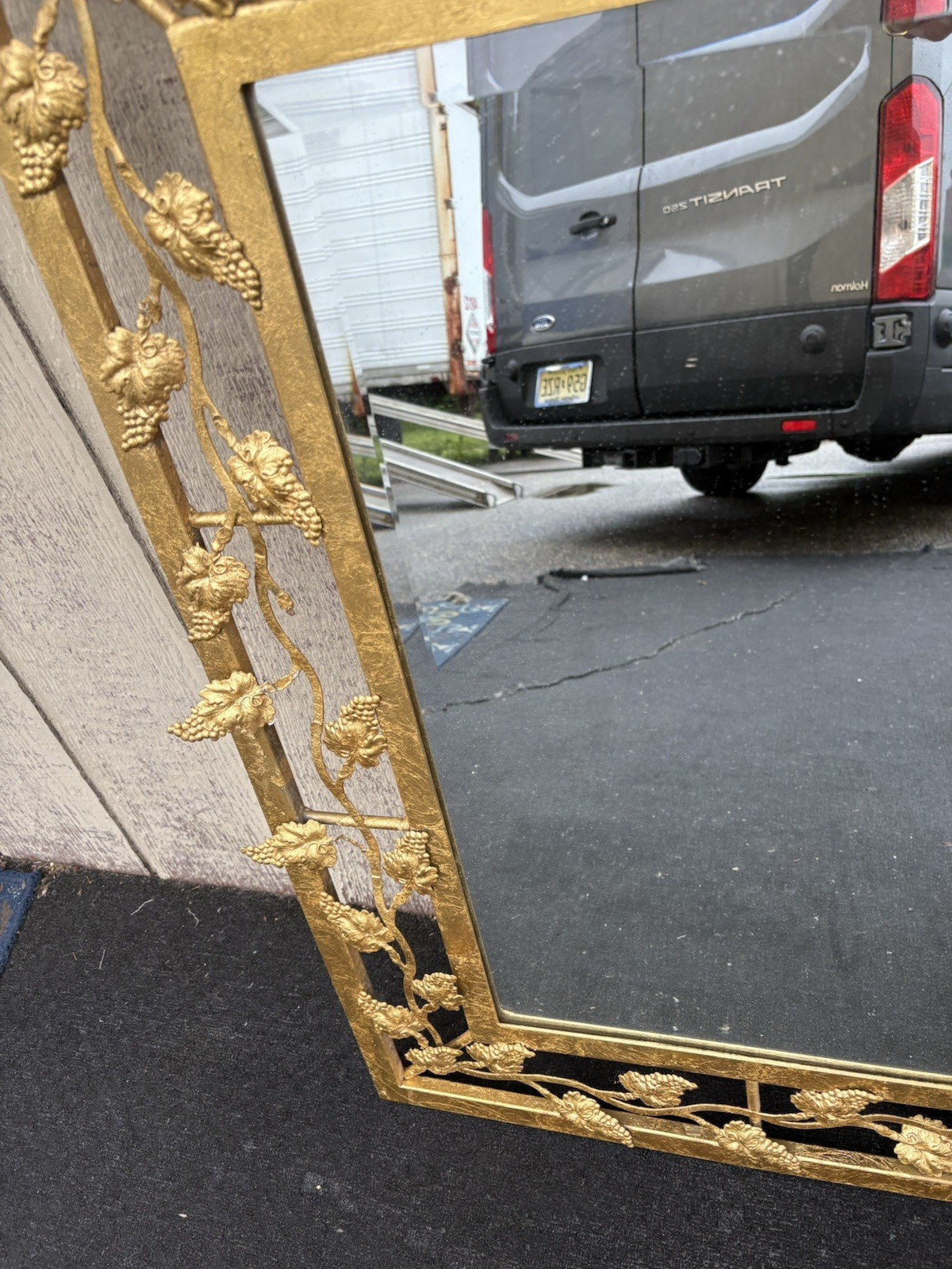 66706 Fancy Gold Decorator Metal Mirror with Leafs