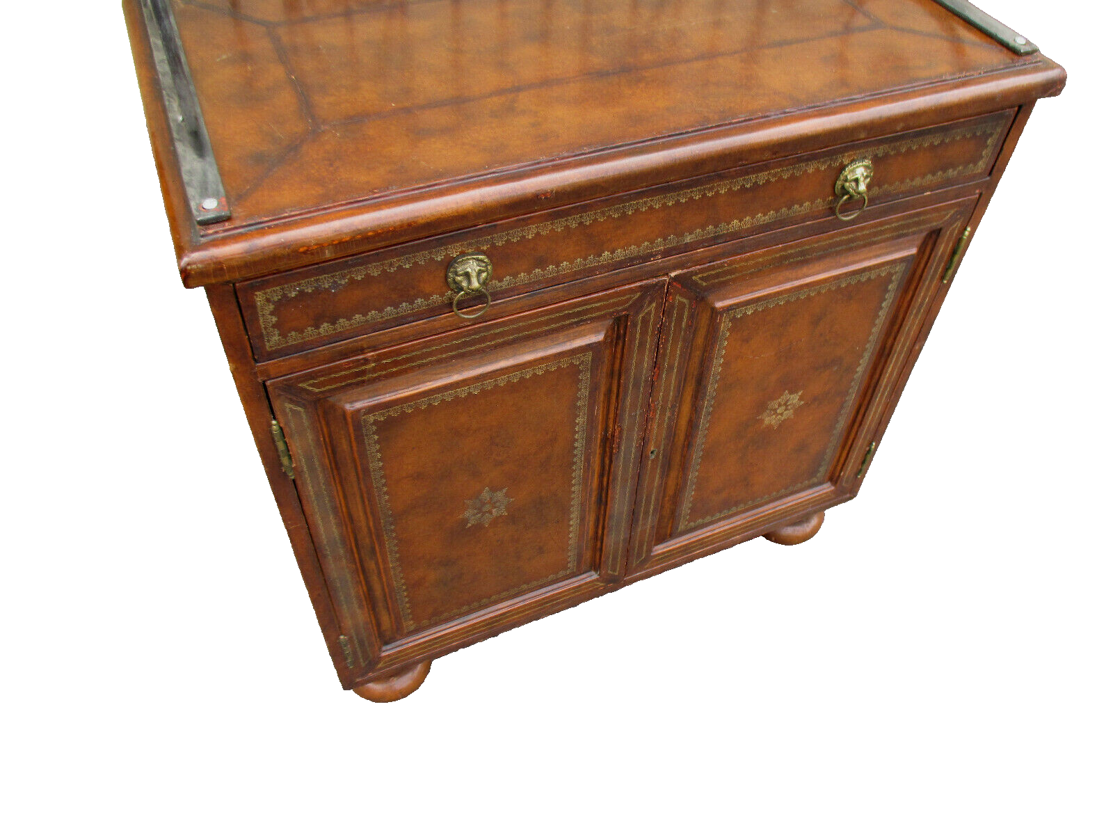 63008 Wrought Iron Bakers Rack Kitchen Cabinet Curio Etergie