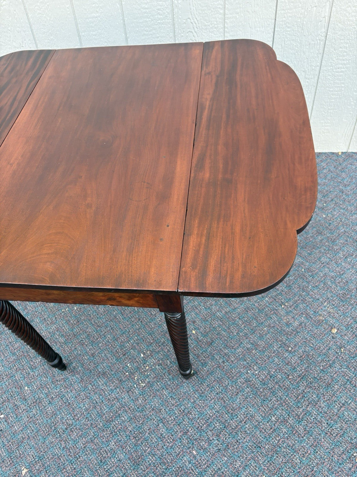 67126 Antique Mahogany Dropleaf Dining Table Hand Made