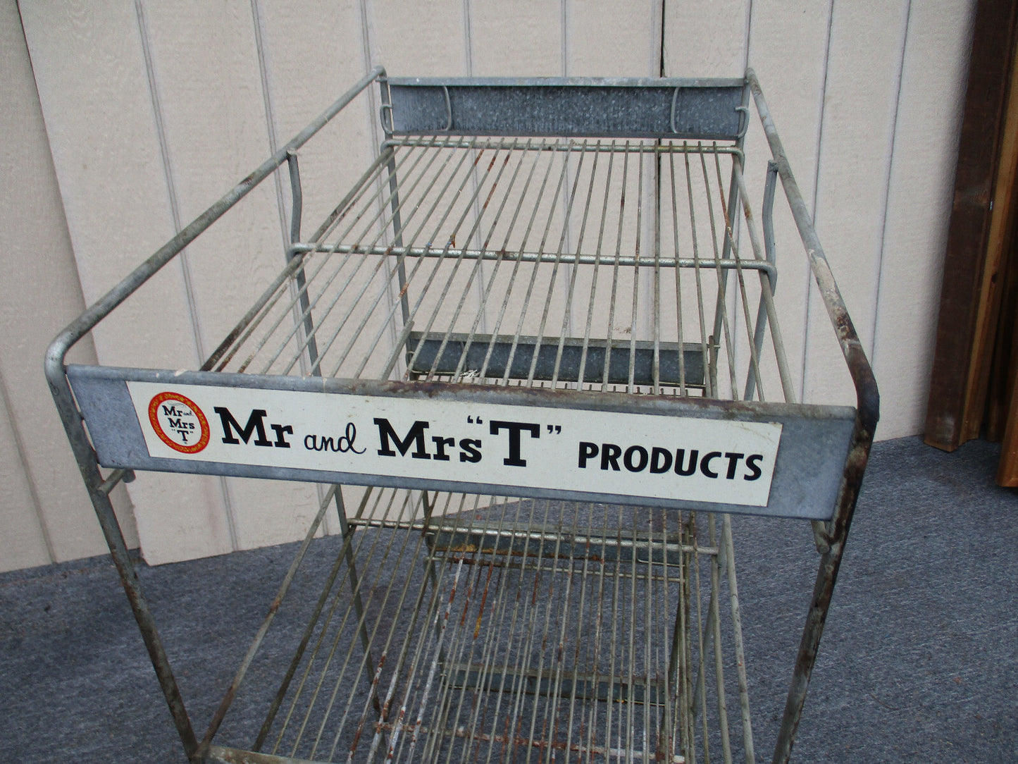 62841- PL:    Industrial Metal Stand Display Cabinet with Advertising MR  MRS T 