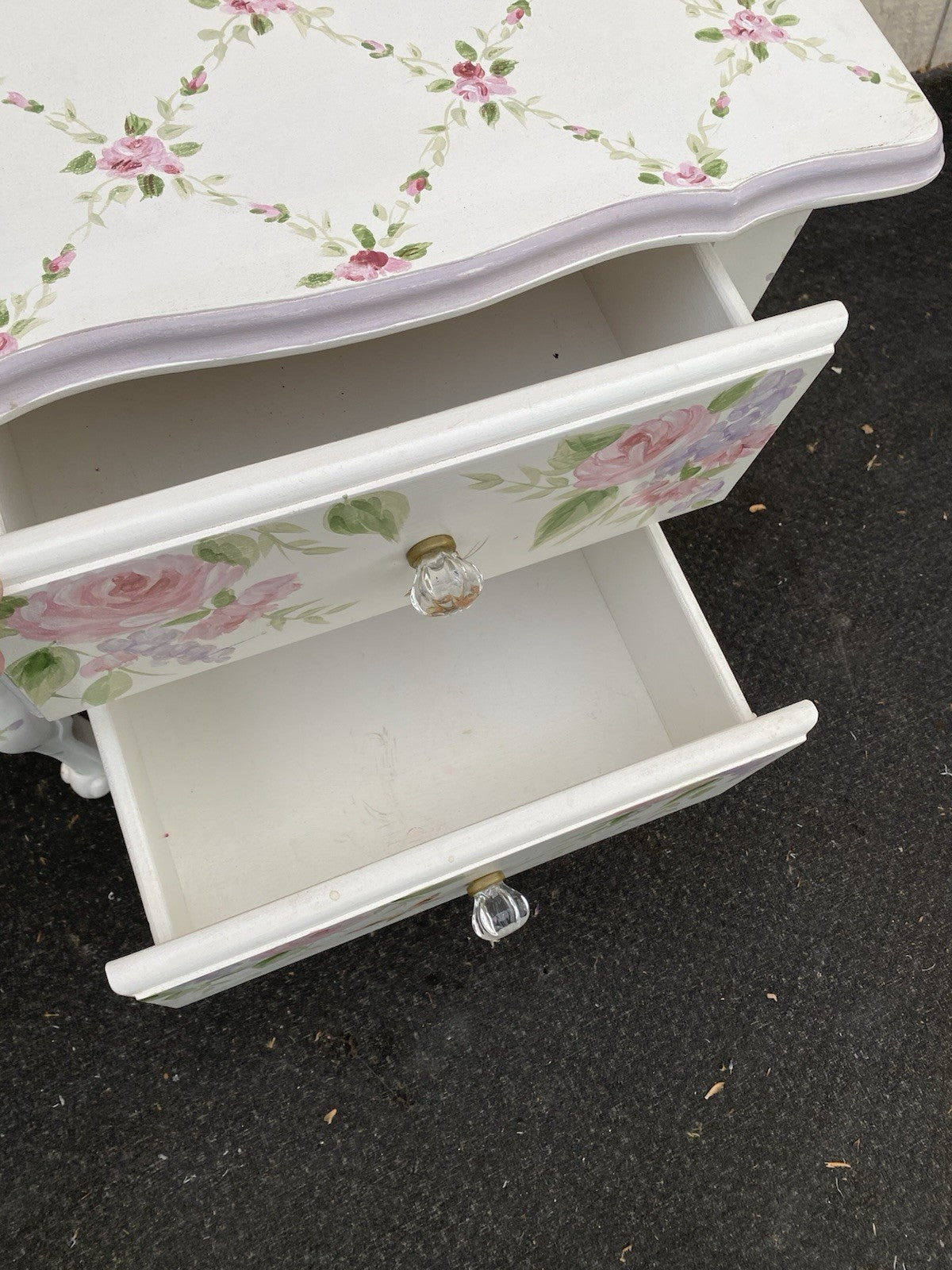 66647   Hand Made Decorator Nightstand End Table Stand