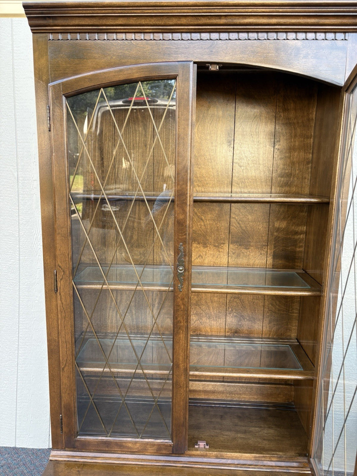 66953 Maple ETHAN ALLEN Curio China Cabinet Bookcase