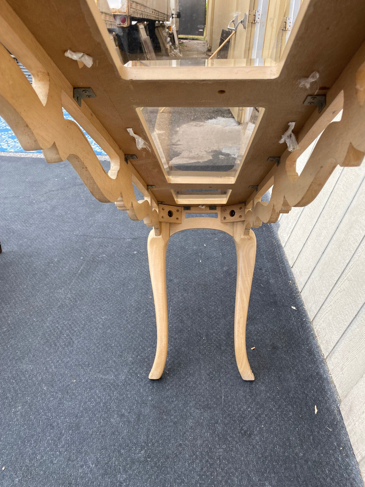 64557   Romantic Shabby Console Hall Table Stand Glass Inserts