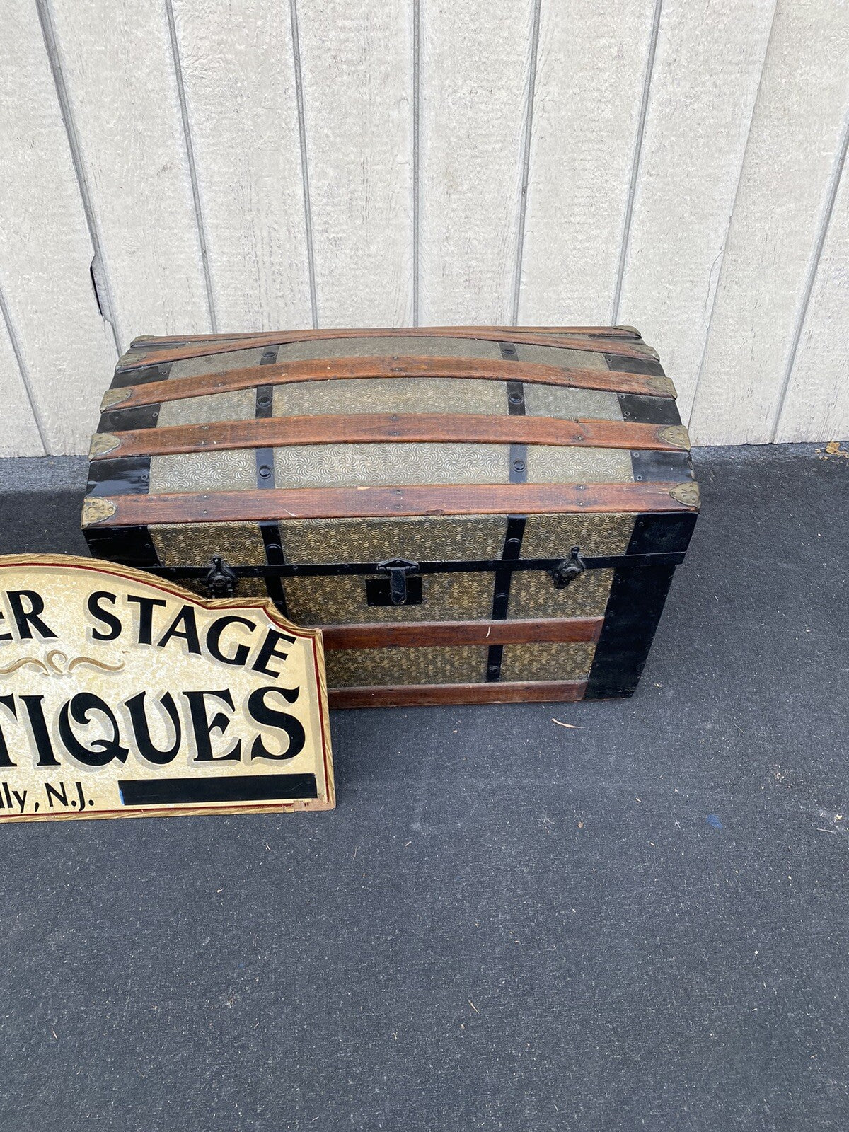 65518   Antique Dome Top Trunk Storage Chest