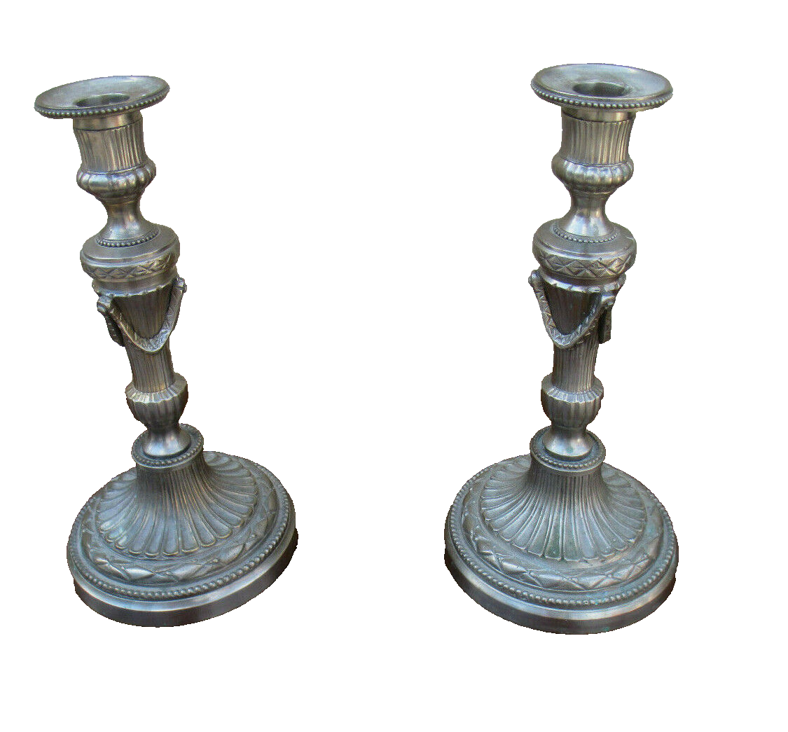 COL 01 WS: Pair Fancy Silver Metal Fancy Candle Sticks