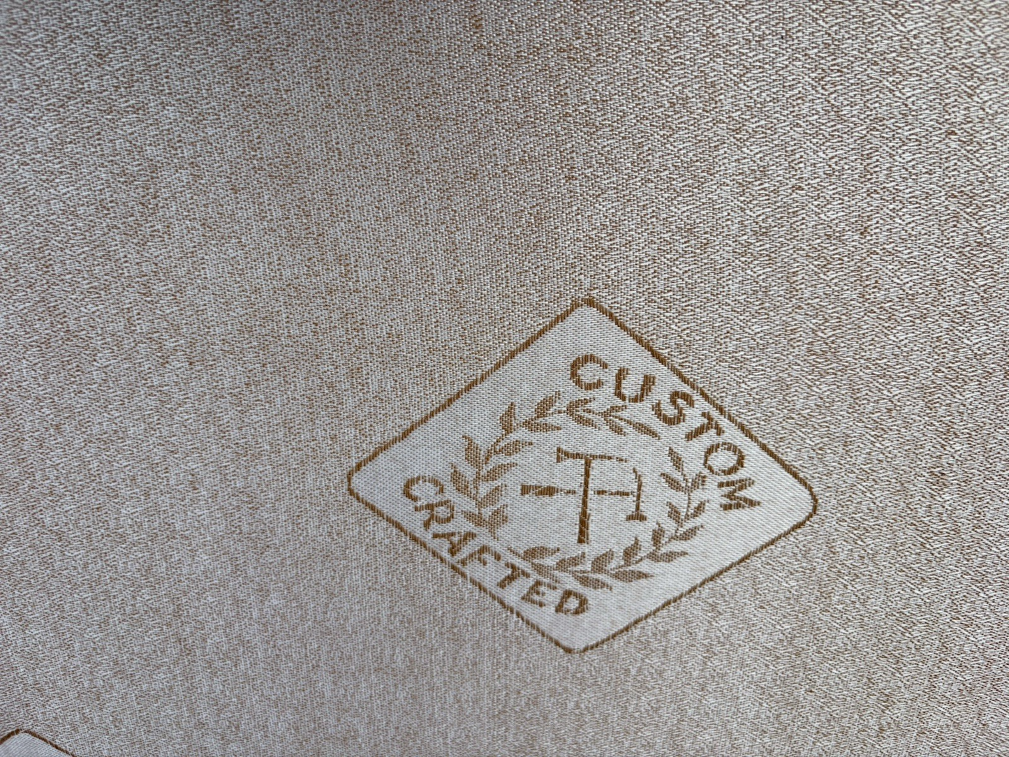 66703   Antique CUSTOM CRAFTED Louis XV Loveseat Sofa Couch Settee