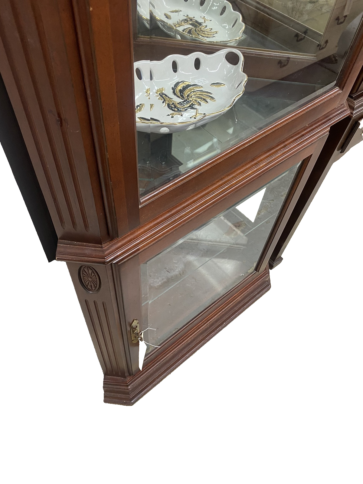 64464 ETHAN ALLEN Mahogany Brittish Classics Corner Cabinet Curio