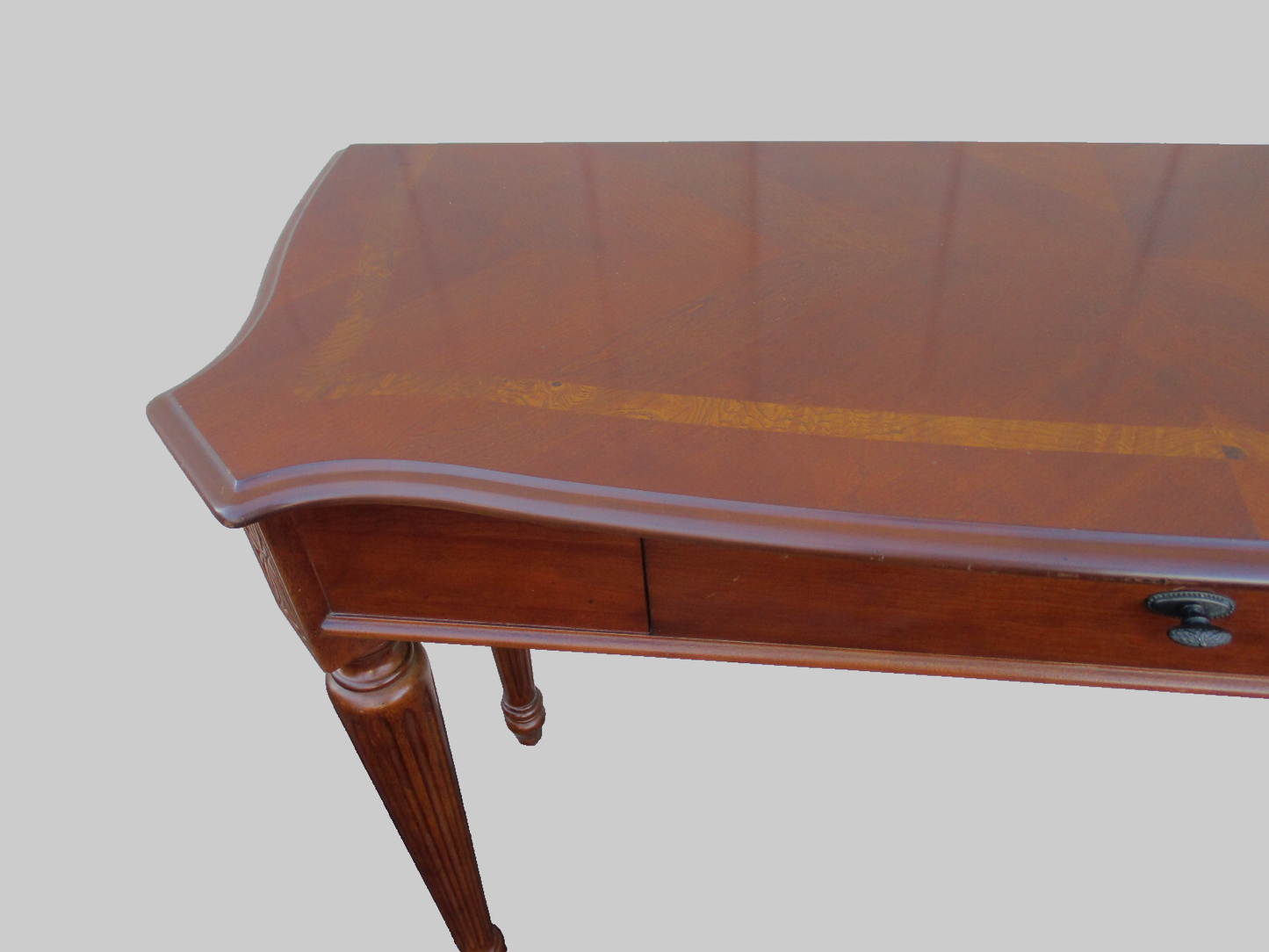 63917   Banded Mahogany Console Hall Table Stand