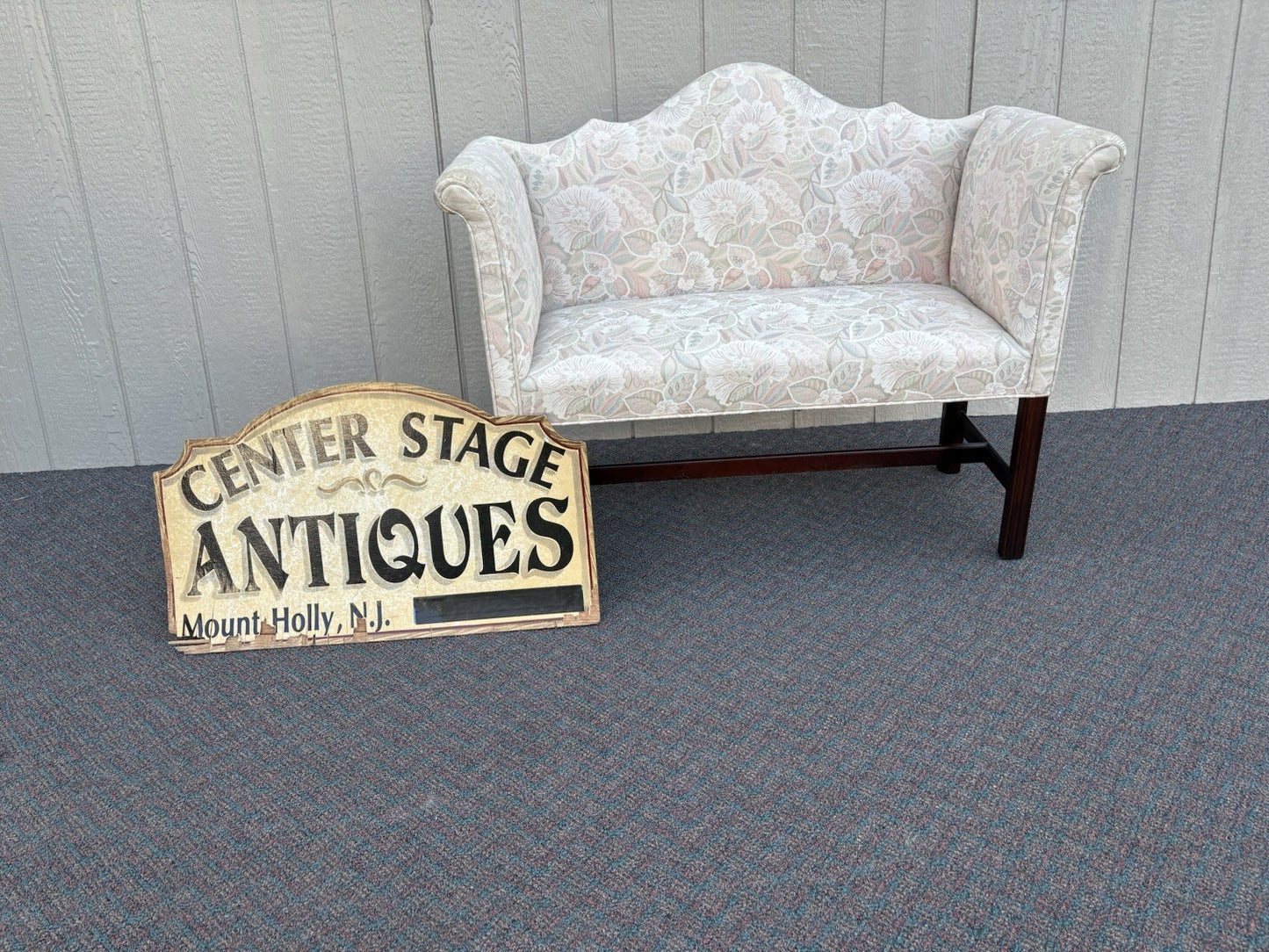 66957 Custom Made Window Bench Vanity Ottoman Bench