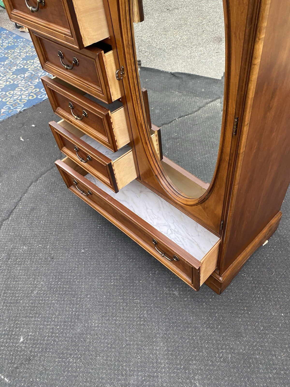 65829  LEXINGTON Furniture Chifferobe High Chest Dresser